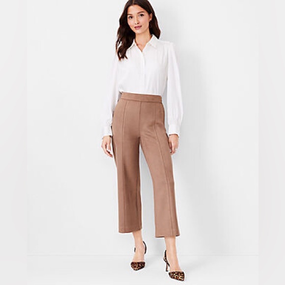 NWT Ann Taylor wide leg crop faux suede tan pants petite size 4 4P NEW - Picture 1 of 11